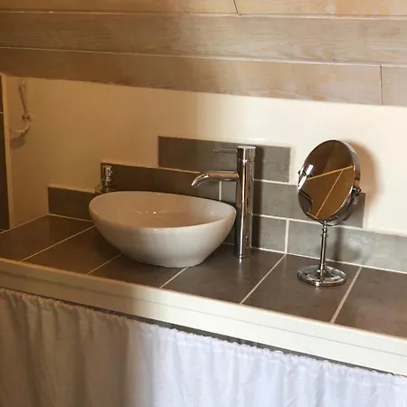 La Parenthese - Atypique - Piscine - Proche Le Mans Apartman Amne